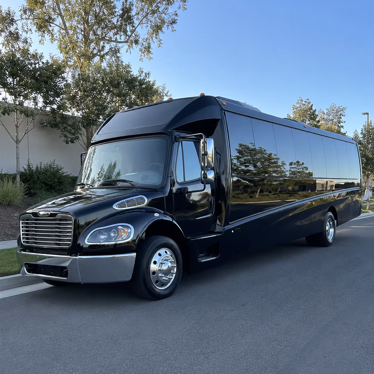 blaine 20 passenger minibus