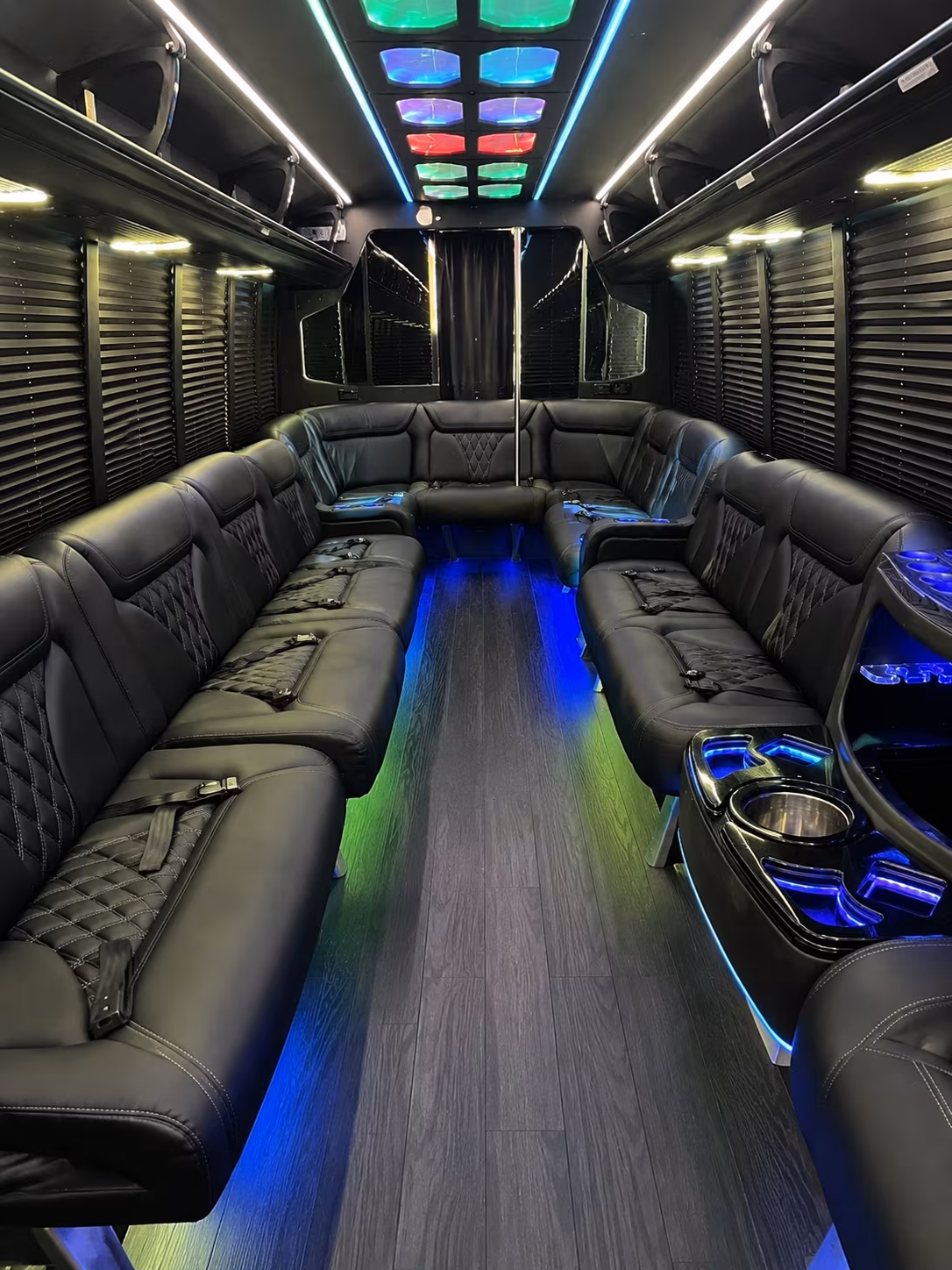 blaine 20 passenger party bus interior