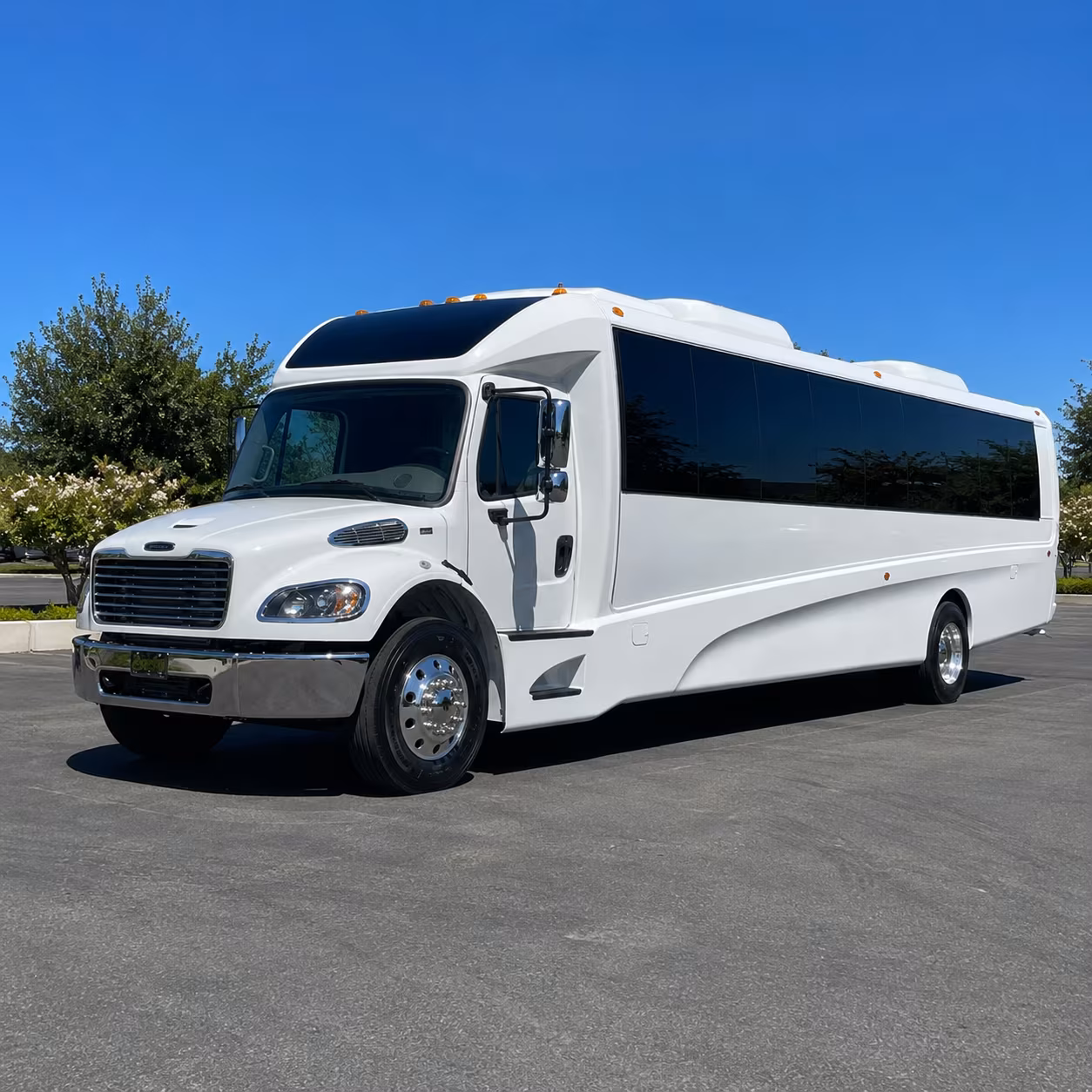 blaine 25 passenger minibus