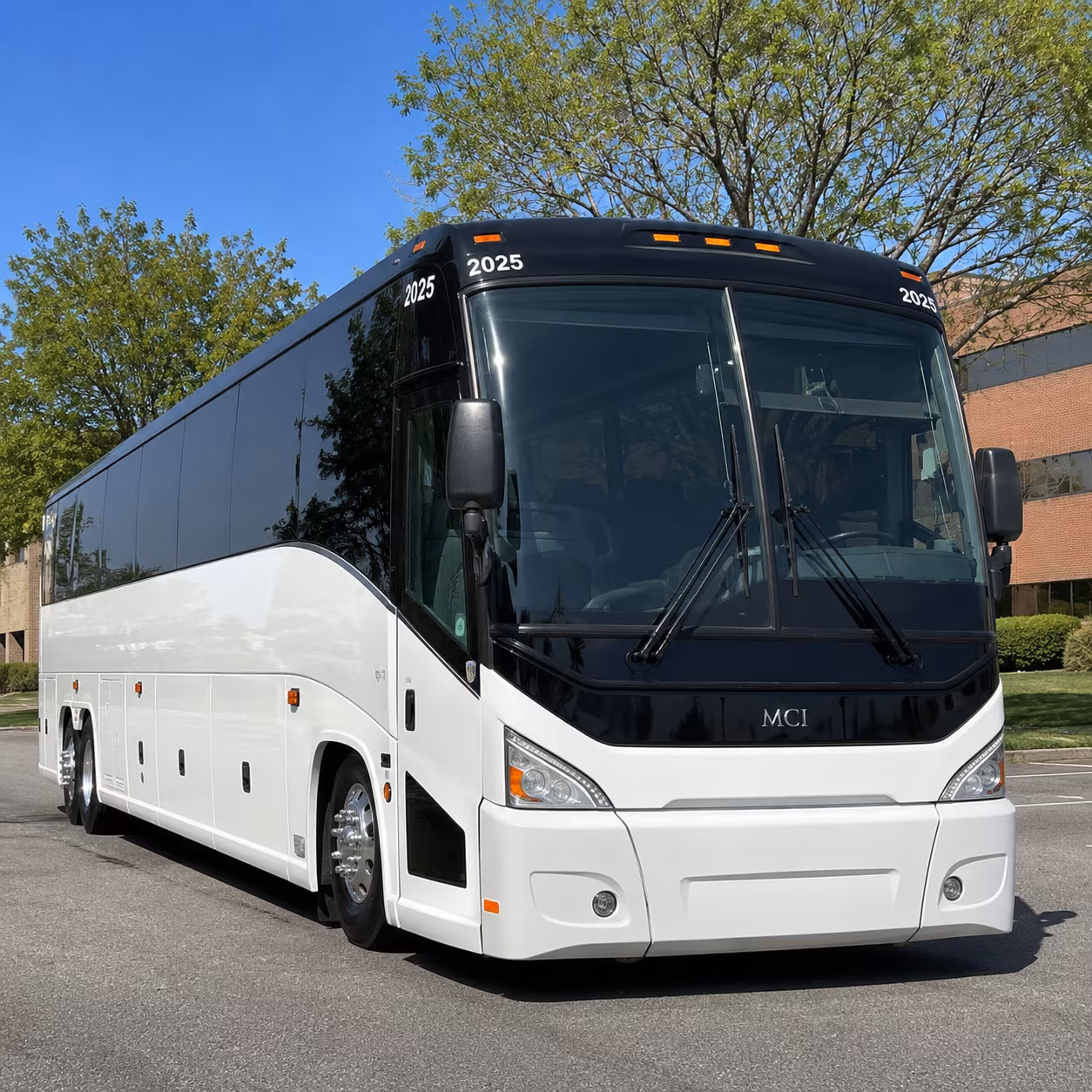 corporate event and off site meeting shuttles from blaine
