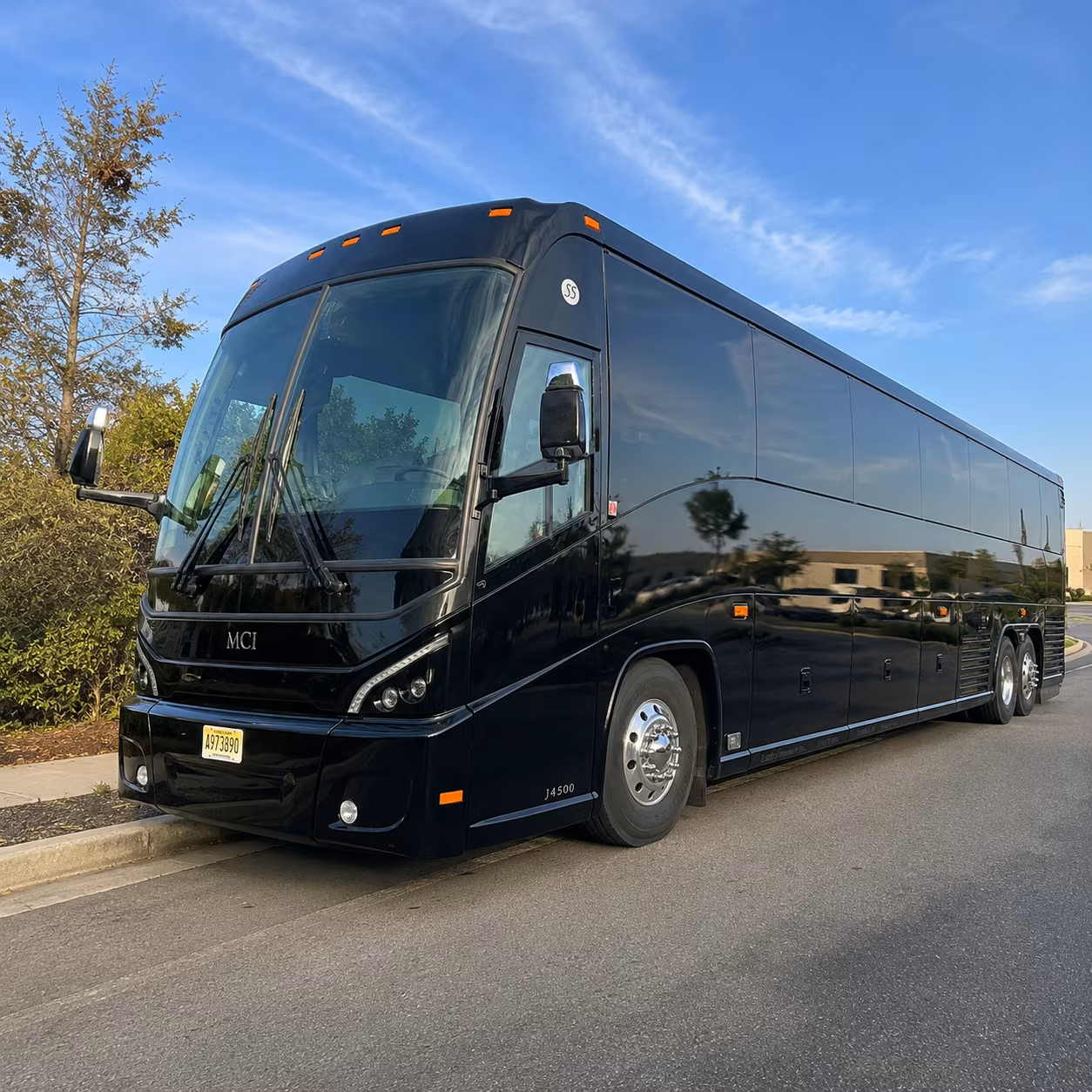 sports team and group travel bus rentals to msp from blaine