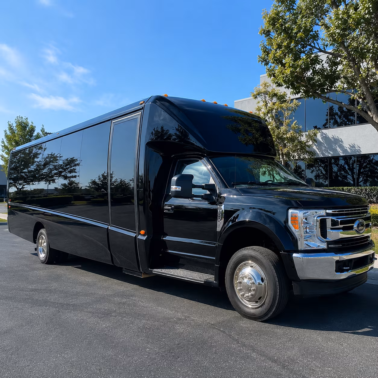 zoo and nature center field trip buses for blaine area schools